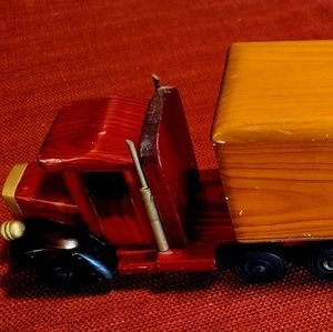 Wooden spicer Dana Trailer Truck
